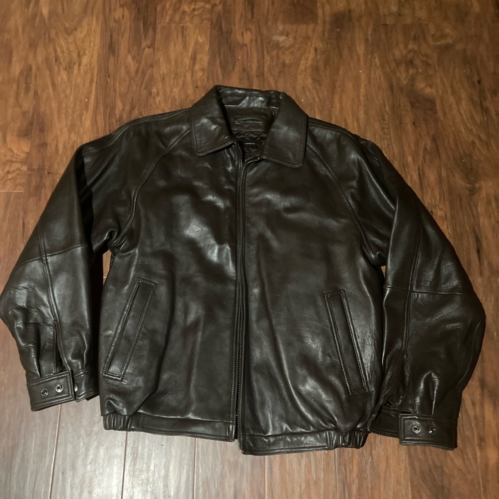 Claiborne Men's Black Leather Bomber Jacket
